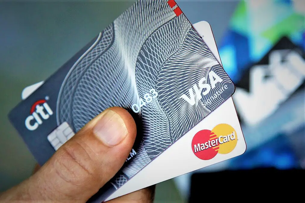 U.S. credit card debt reaches all time high, exceeds $1 trillion