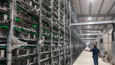 Bitcoin miner Hut 8 soars more than 15% after announcing $150 million AI investment-Kat Technical